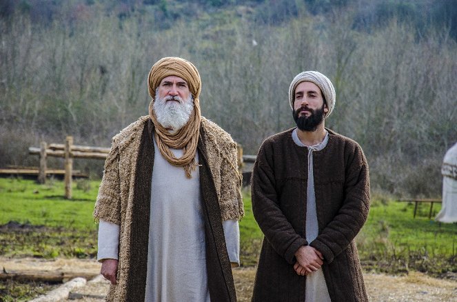 Diriliş: Ertuğrul - Adalet Ordusu - De la película - Ozman Sirgood