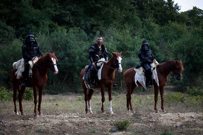 Diriliş: Ertuğrul - Bir Karış Toprak Vermeyiz - Filmfotók