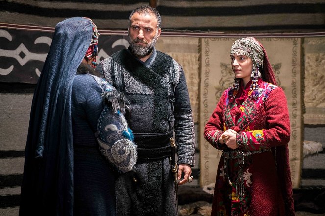 O Grande Guerreiro Otomano - Kirli Oyun - Do filme - Mehmet Polat, Zeynep Kızıltan