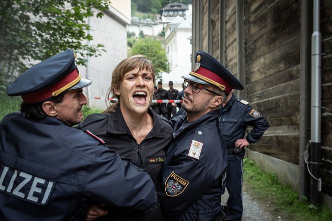 Die Toten von Salzburg - Mordwasser - Kuvat elokuvasta - Sophie Pfennigstorf