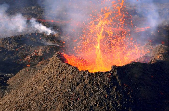 Des volcans et des hommes - La Réunion : Au cœur des volcans - De filmes
