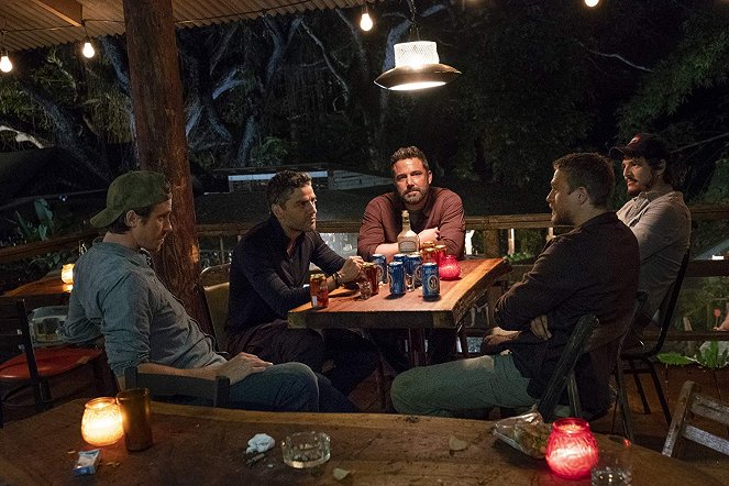 Operação Fronteira - Do filme - Garrett Hedlund, Oscar Isaac, Ben Affleck, Charlie Hunnam, Pedro Pascal