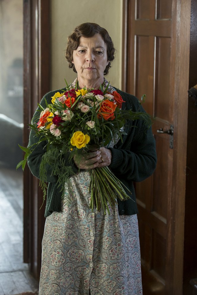 Grantchester - Season 2 - Episode 5 - Photos - Tessa Peake-Jones