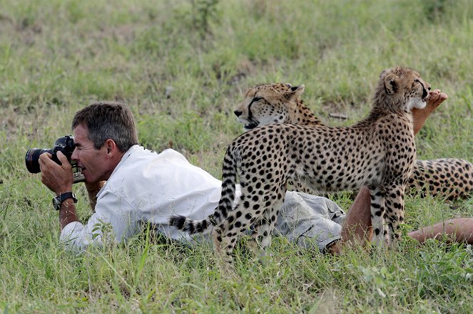 Man, Cheetah, Wild - Z filmu