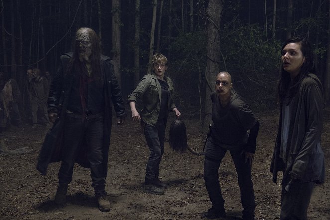 The Walking Dead - Guardians - Photos - Matt Lintz, Samantha Morton, Cassady McClincy