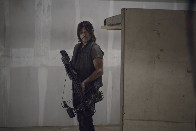 The Walking Dead - Season 9 - Chokepoint - Photos - Norman Reedus