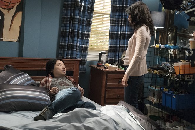 Fresh Off the Boat - These Boots Are Made for Walkin' - De filmes - Jimmy O. Yang