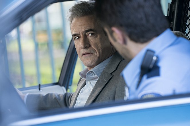 Station 19 - Insubordination - Film - Dermot Mulroney