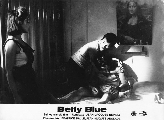 Betty Blue 37º,2 de Manhã - Cartões lobby