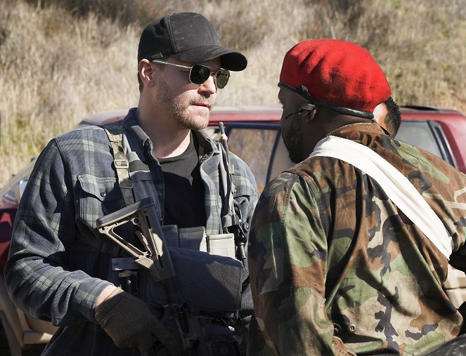 SEAL Team - What Appears to Be - De la película - David Boreanaz