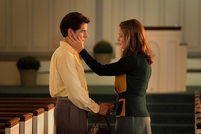 Unbroken: Path to Redemption - De la película - Samuel Hunt, Merritt Patterson