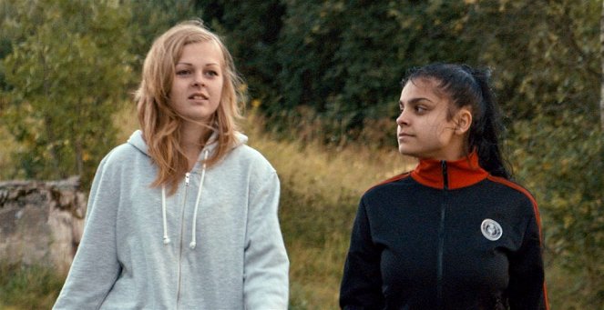 Till drömmarnas land - Film - Elin Marklund, Andreea Petre