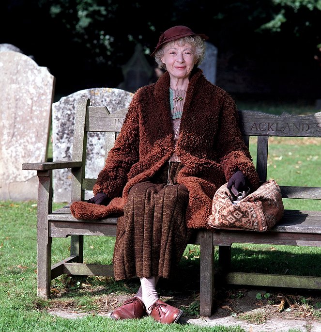 Agatha Christie Marple kisasszonya - Season 1 - Gyilkosság a paplakban - Promóció fotók - Geraldine McEwan
