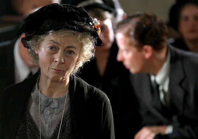 Agatha Christie Marple kisasszonya - A láthatatlan kéz - Filmfotók - Geraldine McEwan