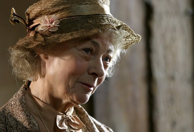 Agatha Christie's Marple - The Moving Finger - Van film - Geraldine McEwan