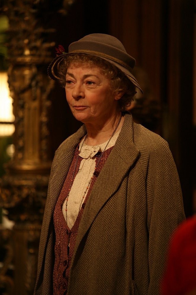 Panna Marple - Uśpione morderstwo - Z filmu - Geraldine McEwan