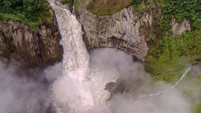 Nespútaná Patagónia - Život v mlžných oblacích - Z filmu