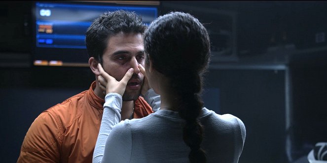 Lost in Space - Transmisión - De la película - Ignacio Serricchio
