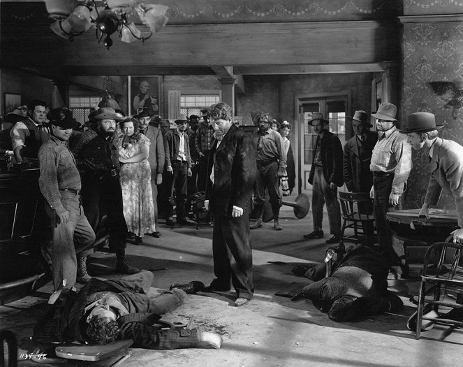 Boom Town - Photos - Spencer Tracy