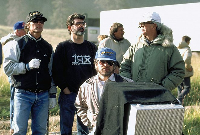 Indiana Jones a Poslední křížová výprava - Z natáčení - Frank Marshall, George Lucas, Steven Spielberg, Douglas Slocombe