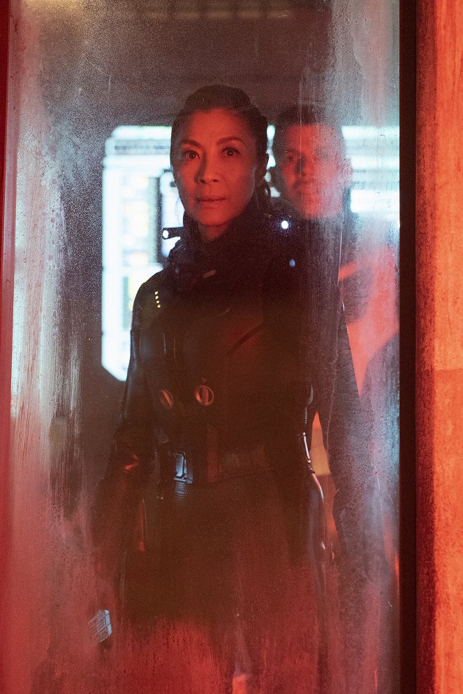 Star Trek: Discovery - Season 2 - The Red Angel - Photos - Michelle Yeoh