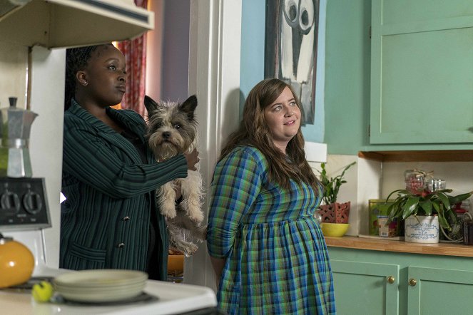 Shrill - Date - Do filme - Lolly Adefope, Aidy Bryant