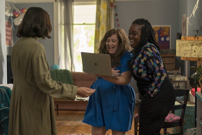 Shrill - Date - Filmfotos - Aidy Bryant, Lolly Adefope