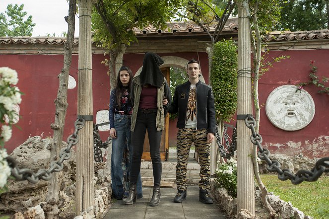 Suburra: Blood on Rome - Find Her - Photos