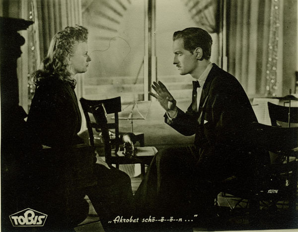 Akrobat Schööön! - Lobby Cards - Clara Tabody, Karl Schönböck