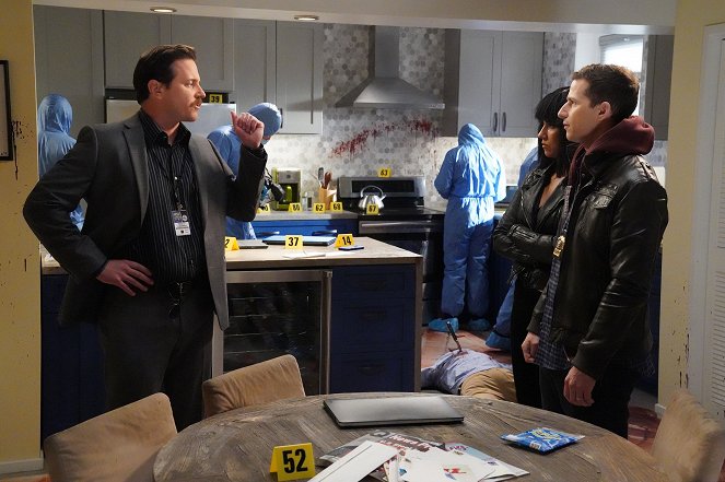 Brooklyn Nine-Nine - Season 6 - The Crime Scene - Photos - Andy Samberg