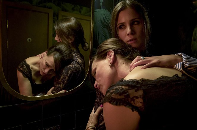 Die Informantin - Der Fall Lissabon - Filmfotos - Suzanne von Borsody, Aylin Tezel