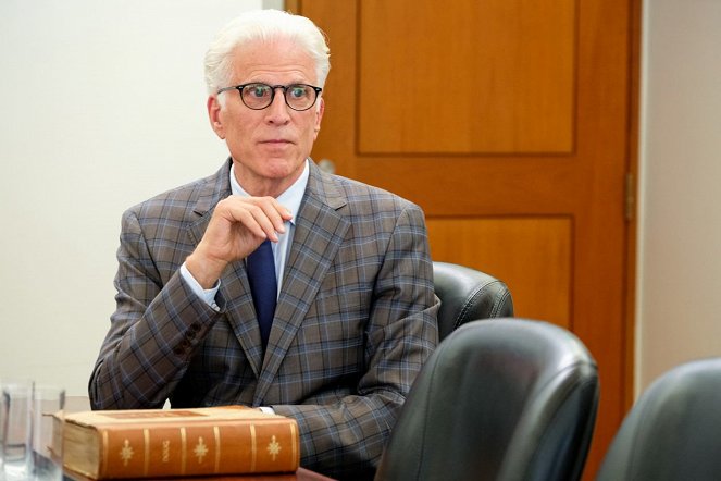 The Good Place - Chidi Sees The Time-Knife - Photos - Ted Danson
