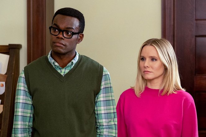 The Good Place - The Book Of Dougs - Photos - William Jackson Harper, Kristen Bell