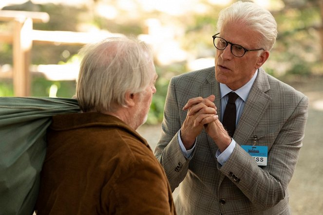 The Good Place - Don't Let The Good Life Pass You By - Photos - Ted Danson