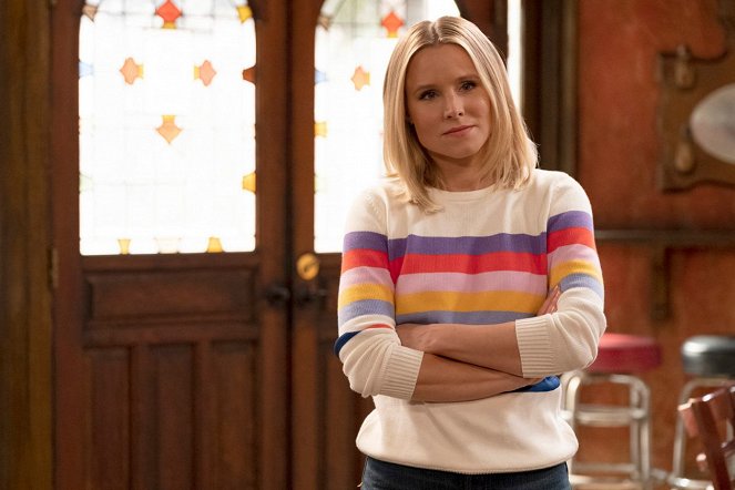 The Good Place - Don't Let The Good Life Pass You By - Photos - Kristen Bell