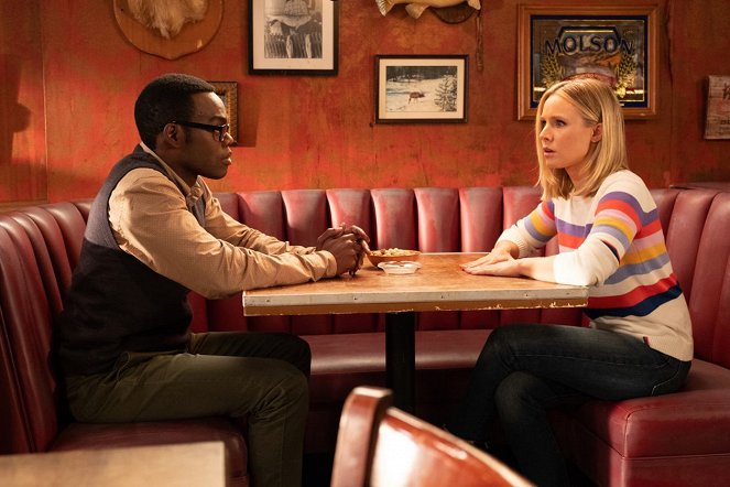 The Good Place - Don't Let The Good Life Pass You By - Photos - William Jackson Harper, Kristen Bell