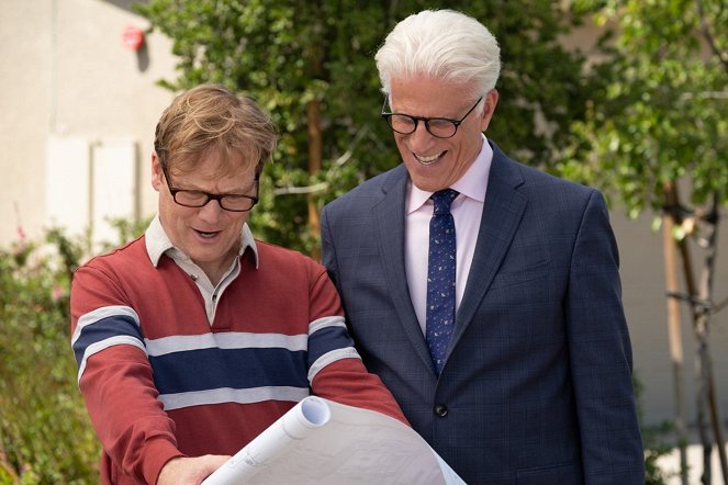 The Good Place - A Fractured Inheritance - Van film - Ted Danson