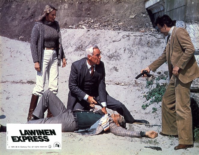 Avalanche Express - Lobby Cards - Linda Evans, Lee Marvin