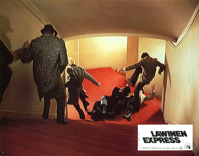 Avalanche Express - Cartões lobby