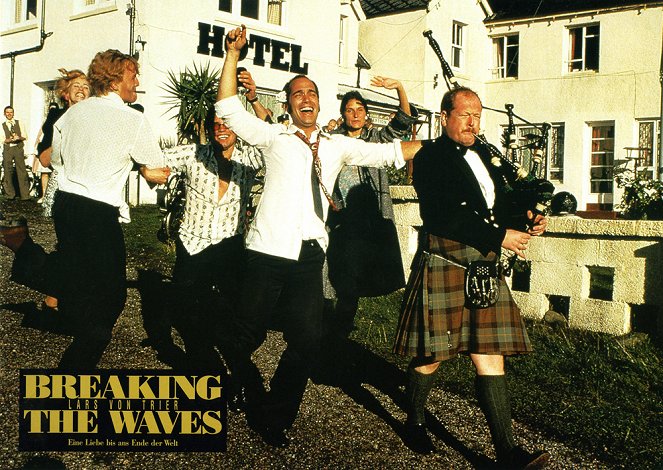 Breaking the Waves - Cartes de lobby