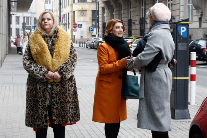O mnie się nie martw - Season 10 - Episode 5 - Do filme - Joanna Kurowska, Karolina Bacia