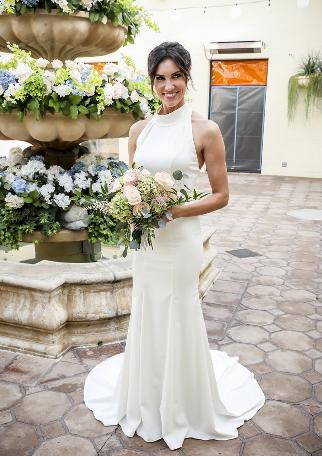 Navy CIS: L.A. - Hochzeit mit Hindernissen - Werbefoto - Daniela Ruah