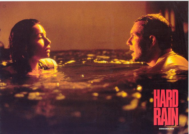 Hard Rain - Lobby Cards - Minnie Driver, Christian Slater