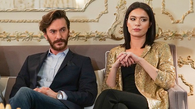 Forbidden Fruit - Episode 24 - Photos - Şafak Pekdemir