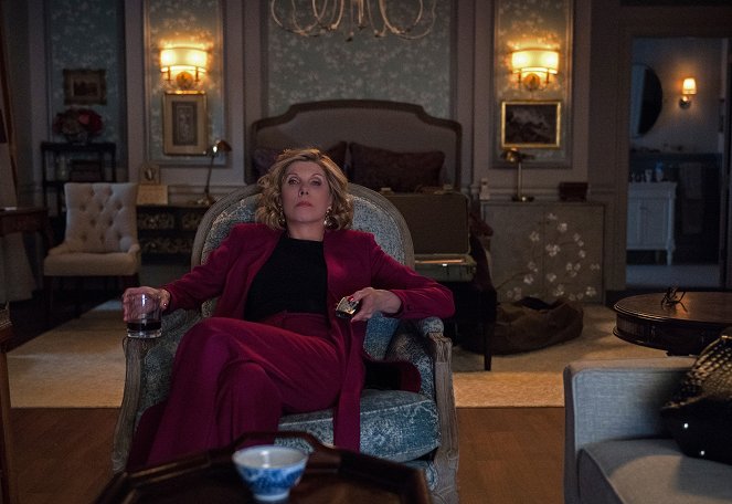 The Good Fight - The One Inspired by Roy Cohn - Photos - Christine Baranski