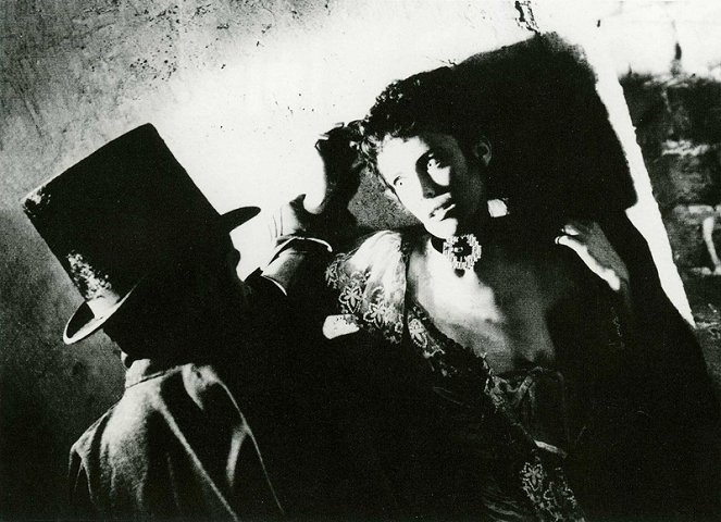 Jack the Ripper - Filmfotos - Ewen Solon