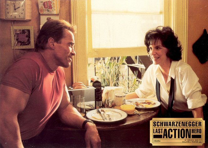 Last Action Hero - Lobbykarten - Arnold Schwarzenegger, Mercedes Ruehl