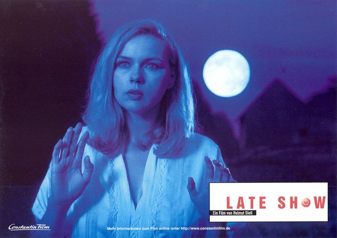 Late Show - Lobby Cards - Veronica Ferres