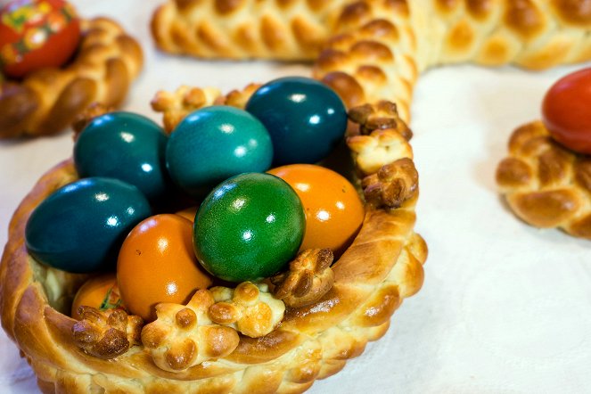 Kalácsok, piték, sütik - Húsvéti varázslat Európában - Filmfotók