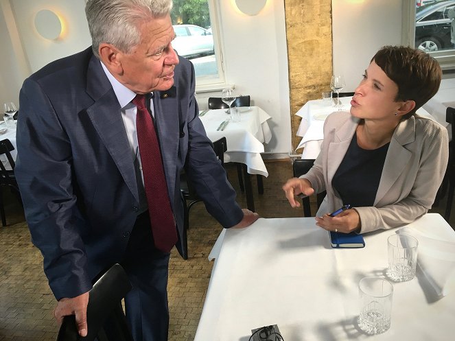 ZDFzeit: 30 Jahre Mauerfall – Joachim Gaucks Suche nach der Einheit - Photos
